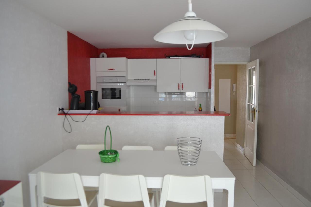 Apartamento Vie De Famille Camiers Exterior foto